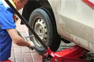 策勒附近拖车24小时服务热线电话
